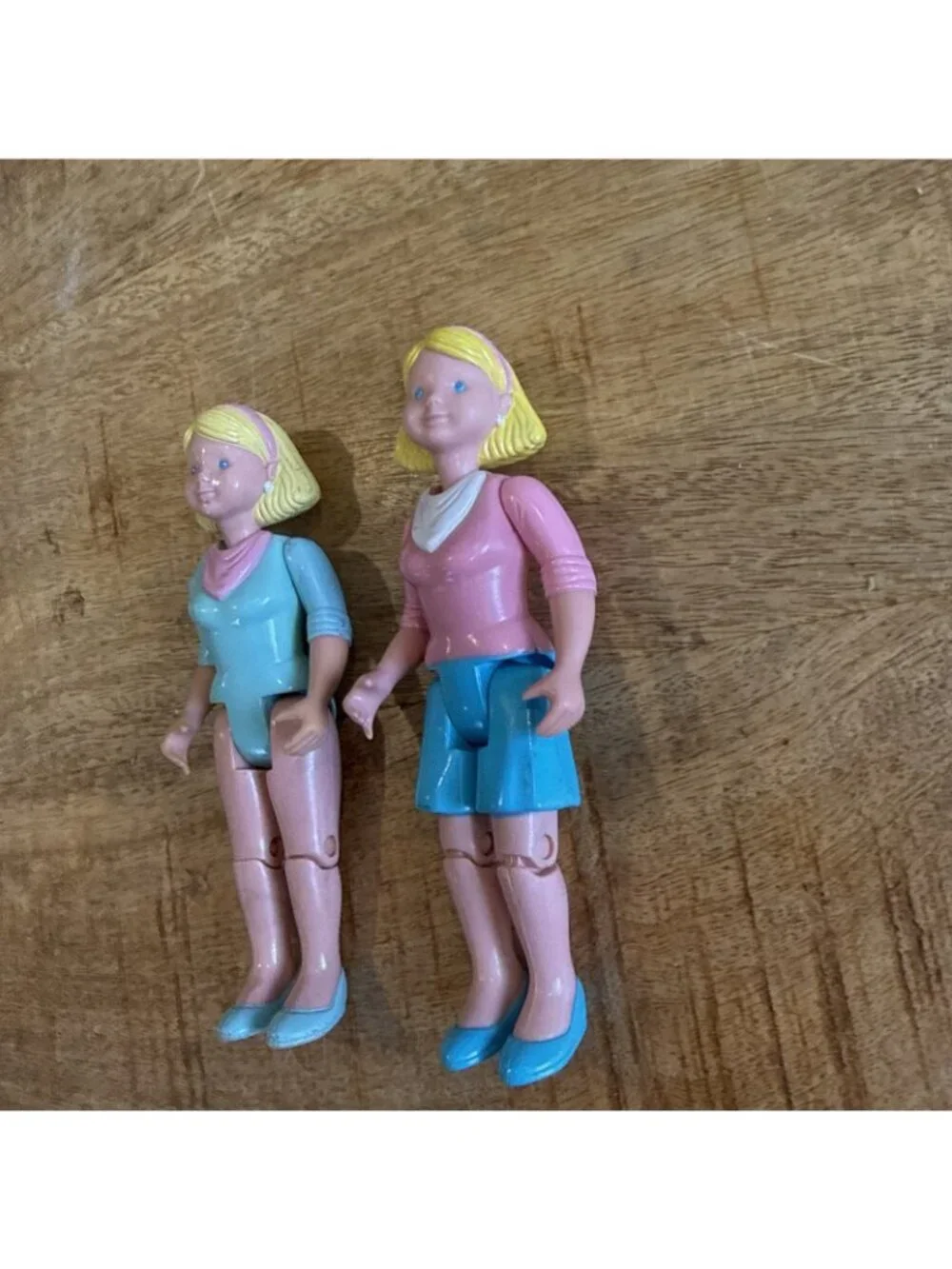 Vintage 1993 Fisher Price Loving Family Dollhouse Blonde Mom Mother Doll Lot 2